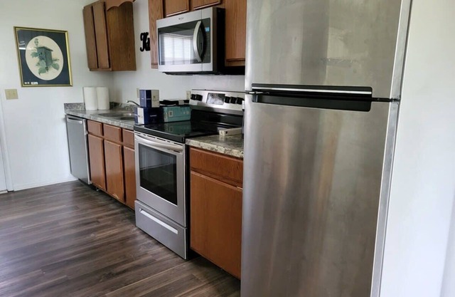 2BR 1BA Apartment Near TTU - Welcome Home!