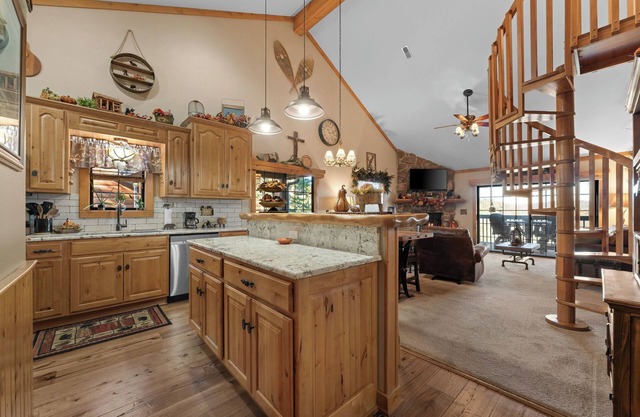 2BR+Loft Village At Indian 1709 Point near SDC- Free Tickets Daily up to $500