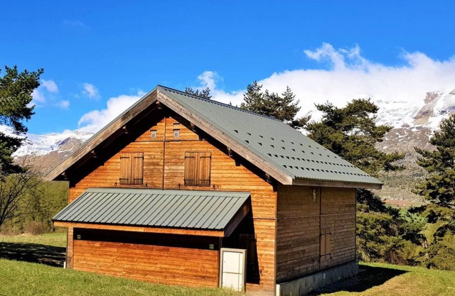 2nd floor, view mountain, terrace, parking, tv, ski locker, 27m², La Joue du Loup