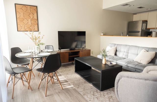 3-Bed Coastal Comfort in Biloxi