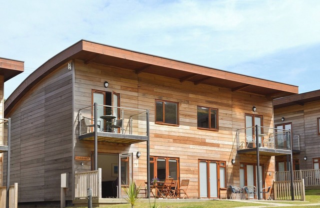 3 bedroom accommodation in Porthtowan, near St Agnes