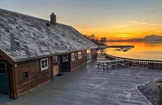 3 Bedroom Awesome Home In Fister