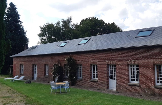 3 Bedroom Private vacation home in ROSAY SUR LIEURE