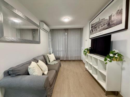 3 Double Beds - Great Area, Perfect for Families