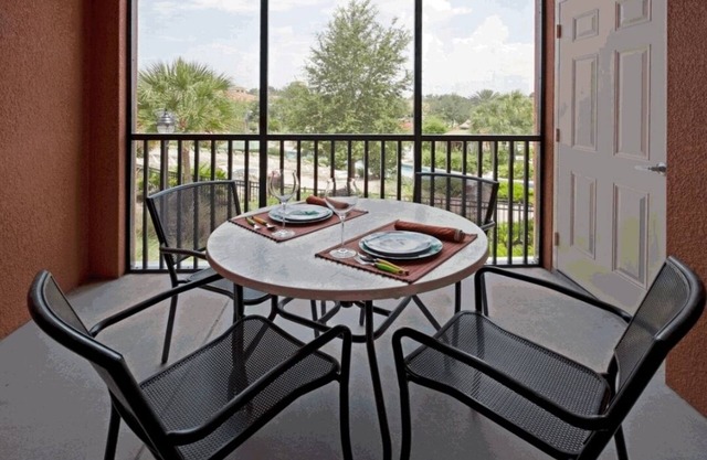 3 getaway weeks available for rent!