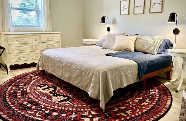 3-Minute Drive to Historic Downtown