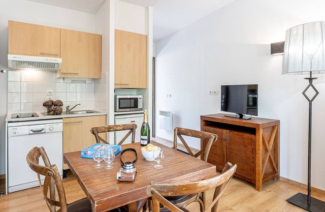 3 pièces 6 CCF Les Cottages de Valjoly by Interhome