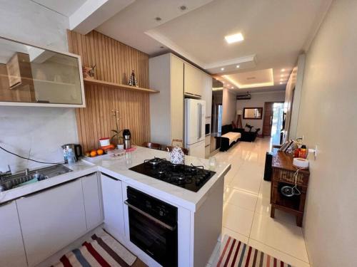 3 quartos a 6 min do centro