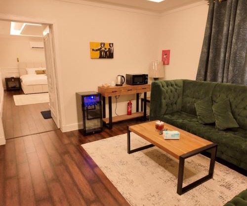 3 Serenity U Private Residence