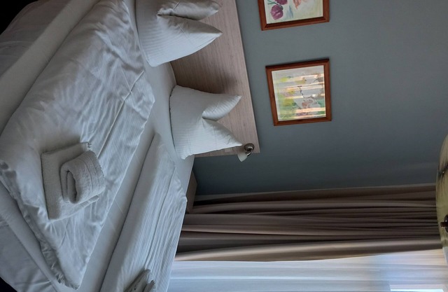 3 Zimmerappartement, 71m² für 4 Personen, 2 Schlafzimmer mit Doppelbett, Bad mit