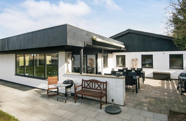 30 person holiday home in Ebeltoft-By Traum