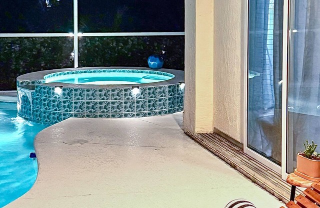 3Br/4Bth Villa Waterfront/dock/boat slip North Port/Port Charlotte Tamiami Trail