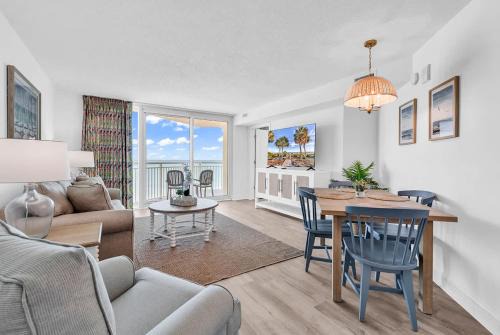 3BR Beach Gem Full Reno-Views From All Bedrooms