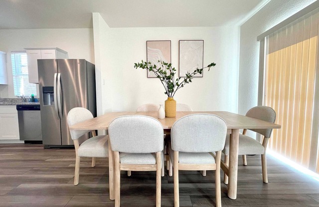 3BR Stylish Haven|Garage Access|Perfect for Families|Patio|Wifi #42036