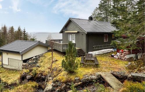 4 Bedroom Beautiful Home In Sekken