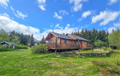 4 Bedroom Gorgeous Home In Vega