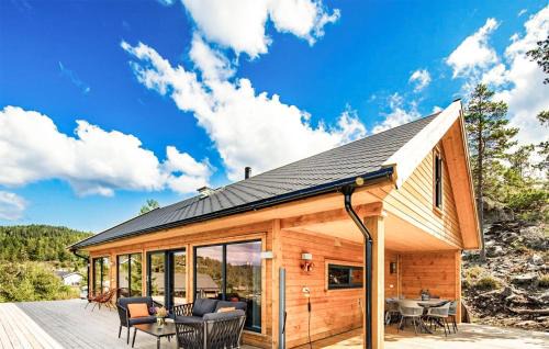 4 Bedroom Nice Home In Sannidal