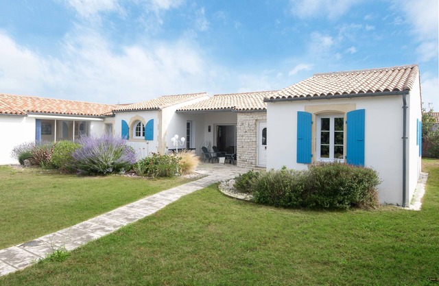4 Bedrooms Private Vacation Home In Sainte-Marie-De-Ré