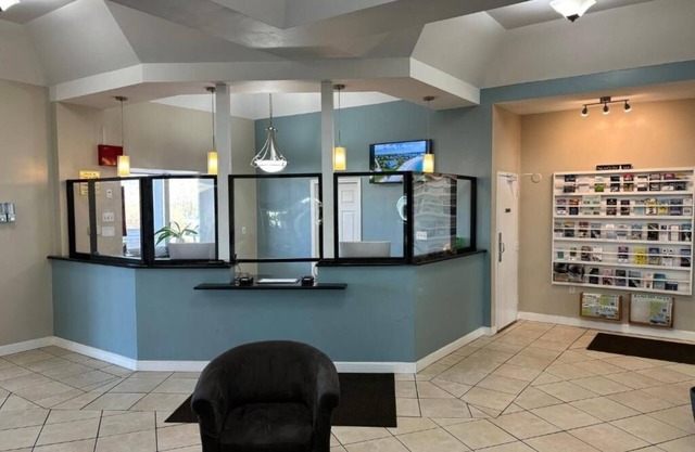 4 Budget-Friendly Rooms Ideal for Families with Two Pools & Free Breakfast