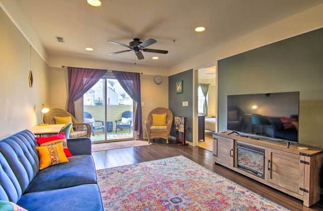 4 Mi to Ocean: Lewes Beach Condo w/Screened Porch