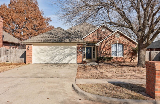 4 Miles to OU + Walking Trails