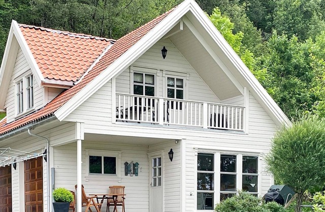 4 person holiday home in Tau-By Traum