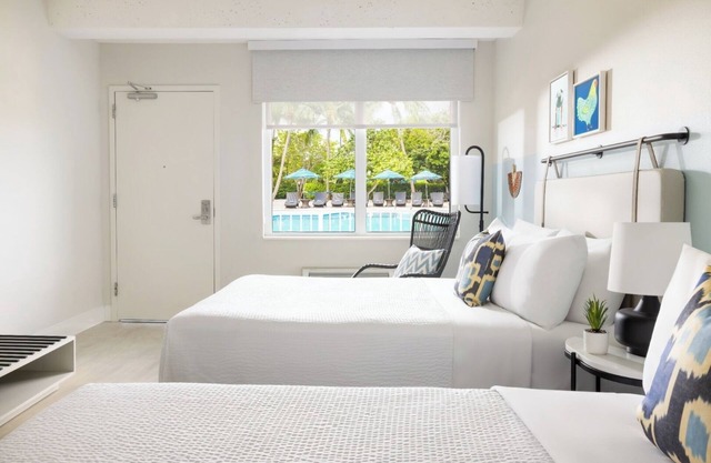 4 Pool-view Rooms with 2 Queen Beds l Island Vibes Await in Blue Flamingo Resort
