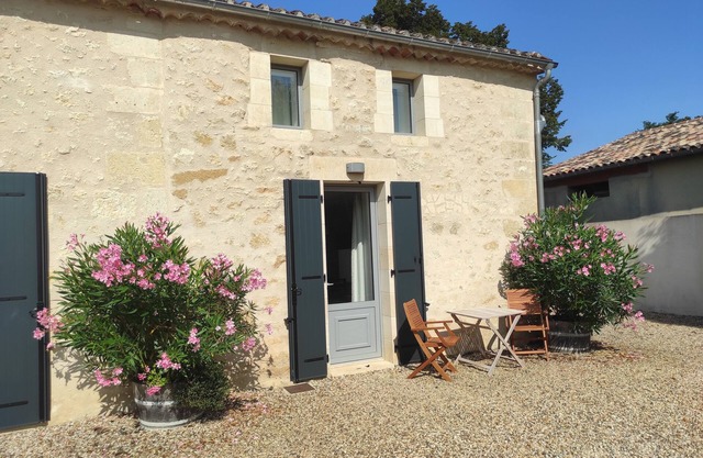 4 The Courtyard 4 Star Vineyard Gite
