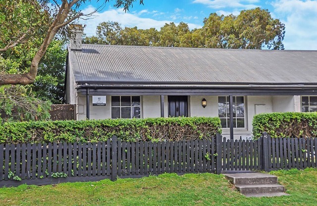 40 Regent, close to the fabulous attractions beautiful Port Fairy has to offer!