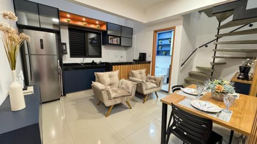 405-4 · Suíte Duplex Próximo ao Ânima