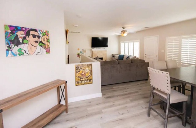 4BR Heated Pool + Hot Tub - Near Downtown SD