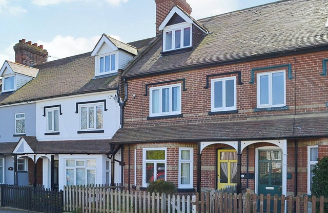 5 bedroom accommodation in Mundesley