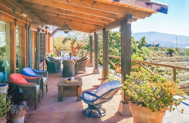 5 Bedroom Countryside House