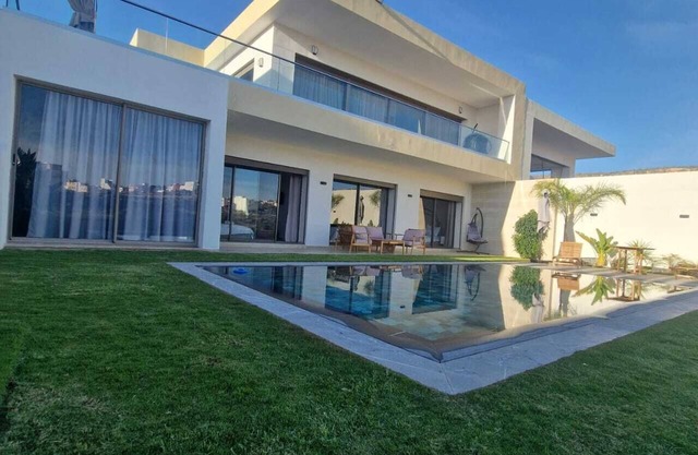 5 bedroom villa in taghazout