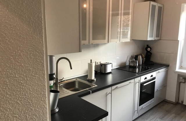 5 min to HANNOVER MESSE PRETTY 2,5 ROOM APARTMENT