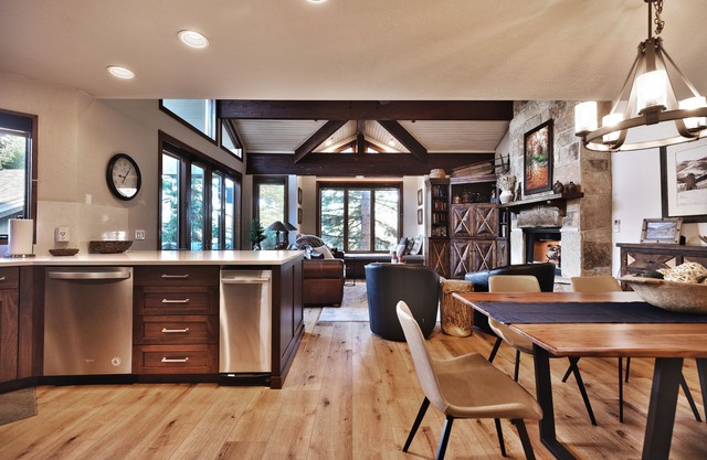 5 Min Walk DV Ski Slopes, Luxury, Family & Pet Friendly-Book 7 Nights 1 SkisFree