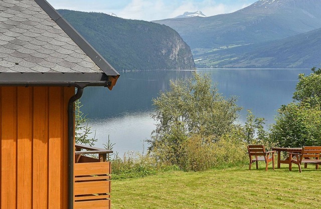 5 person holiday home in Utvik-By Traum