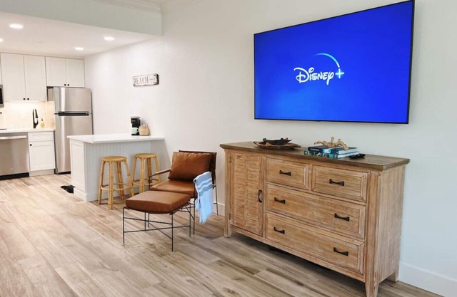 516 -Sea Salt Retreat .