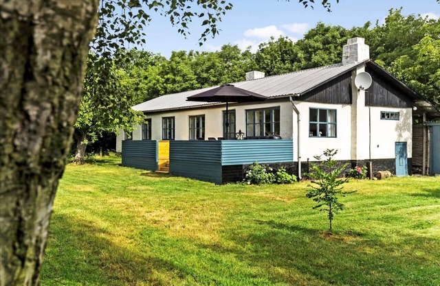 5532 Østermarie - Kirkebyvej 35