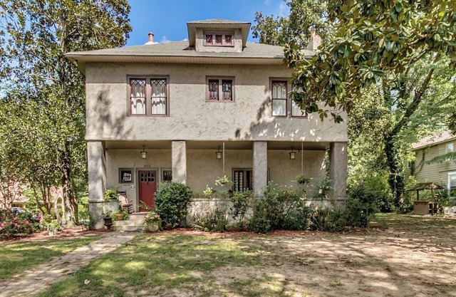 5BEDROOM/6BATHROOM HISTORIC UA CAMPUS HOME
