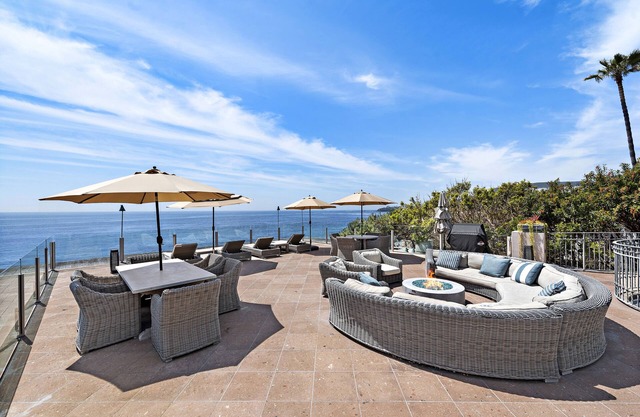 6 Ocean views, direct beach access Sunset Cove Laguna BCH (F)