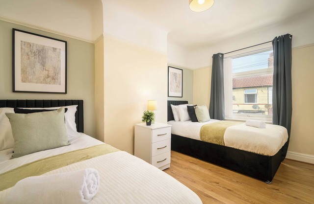 64 Melling Avenue, Fazakerley, Liverpool L9 0JZ, UK