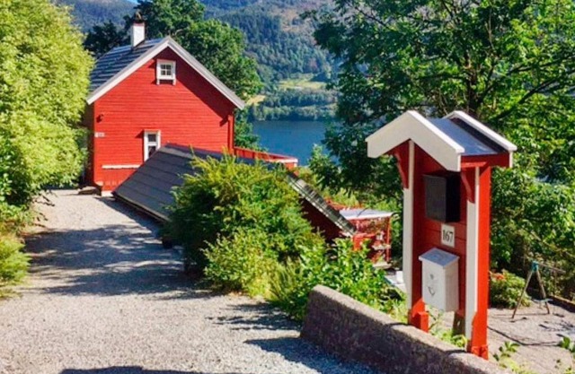 8 person holiday home in Bruvik-By Traum