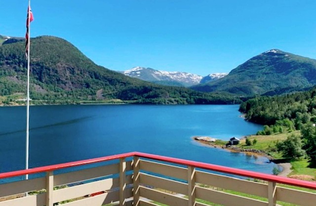 8 person holiday home in Austefjorden