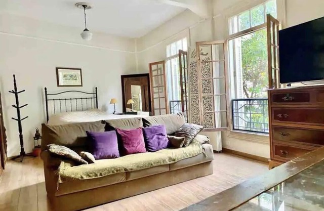 92 m2 of Charm and Coziness! Airy and with Solarium