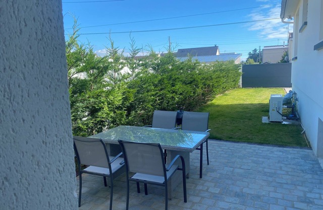 96 m2 house on property located 250 m from the beach and 100 m from the golf course