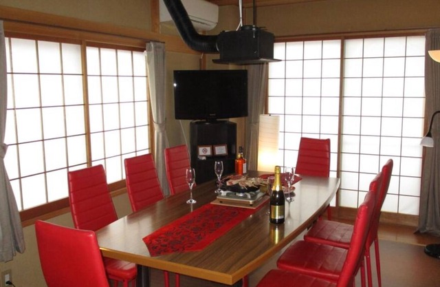 A 10-minute walk from Fuji Q Highland Station, the entire building can be reserved! - Tsukitei 1 / Fujiyoshida City Yamanashi Prefecture