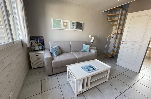 A COSY HOLIDAY COTTAGE ON THE EDGE OF THE RANCE BETWEEN ST MALO AND DINAN