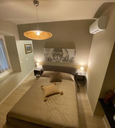 A Due Passi DAL Teatro