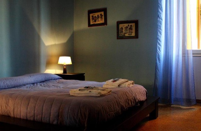 A Due Passi Dal Treno